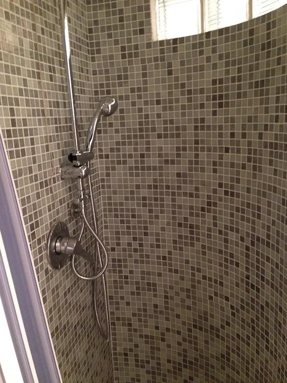 Studio Monte Ceneri 71 Hotel Milano